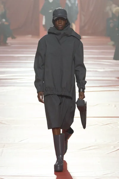 Look 43